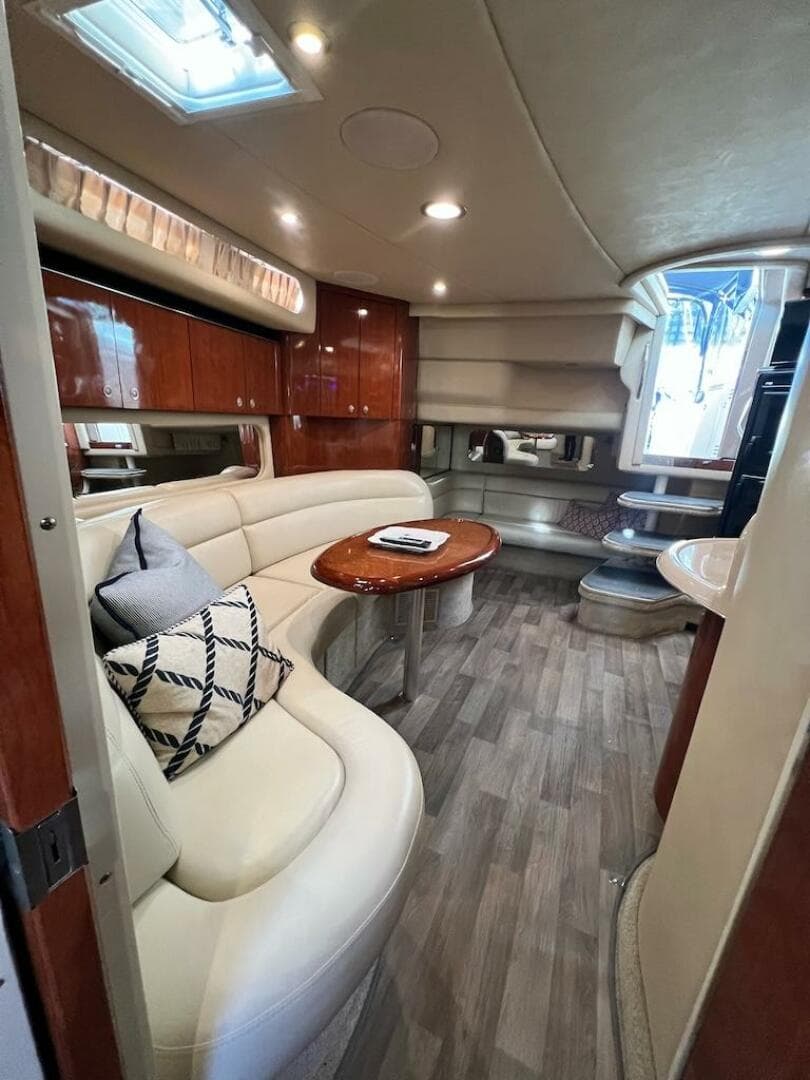 2004 Sea Ray 380 Sundancer