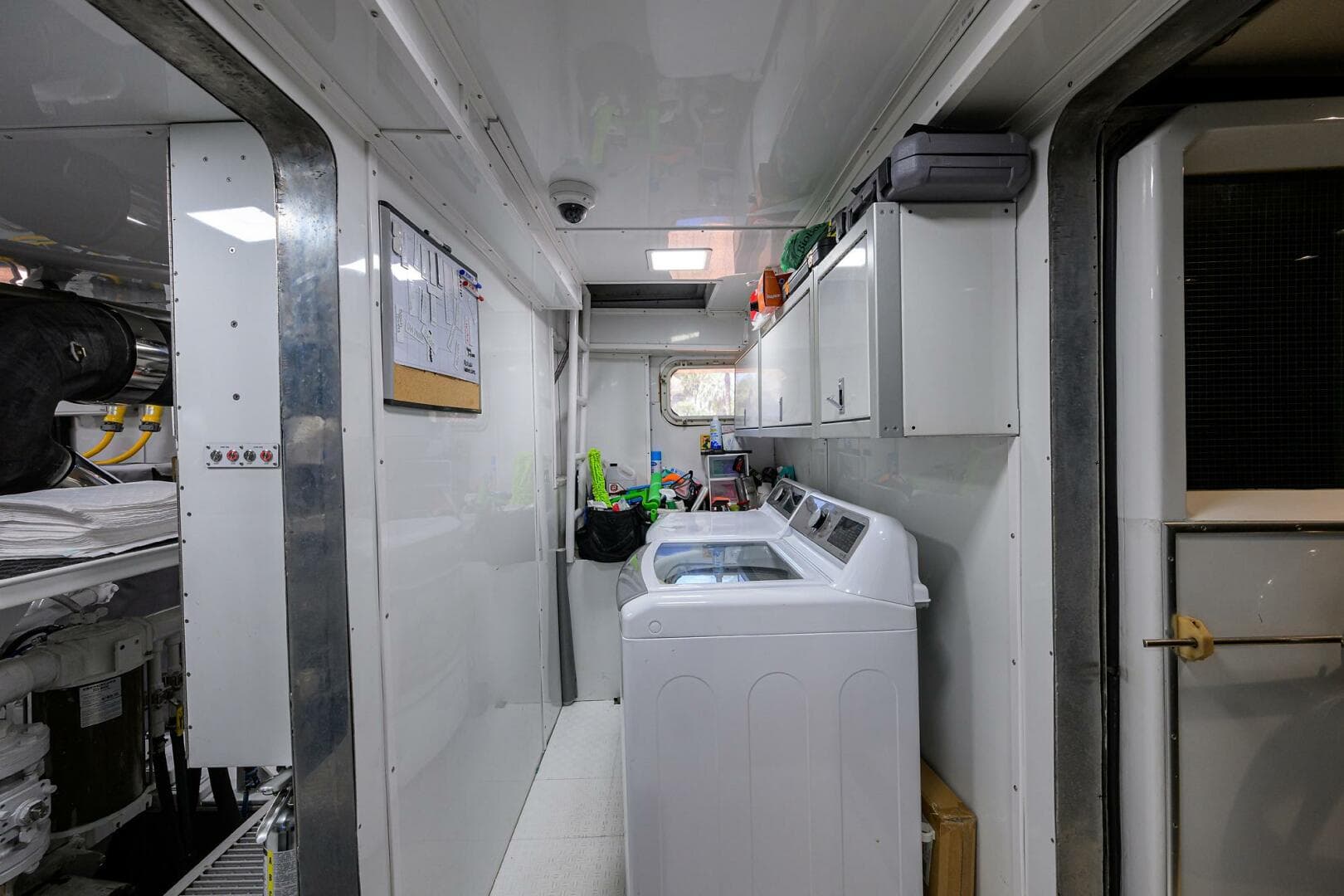 1997 Broward 108 Raised Pilothouse