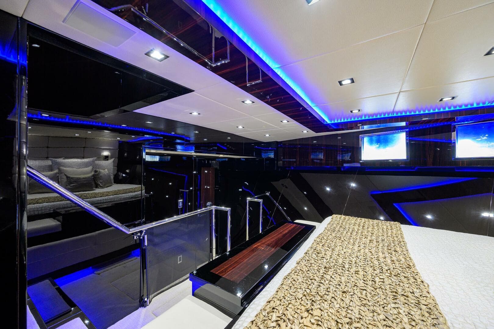 1997 Broward 108 Raised Pilothouse