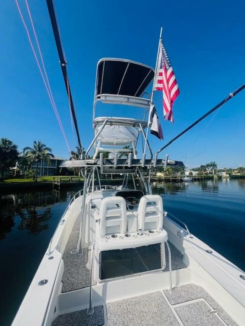 1999 Venture 34 Walkaround with Tower