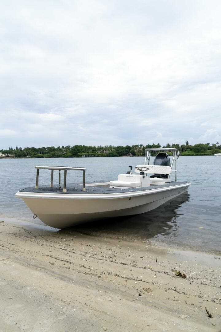 2025 BlueZones Boatworks 16' Flats