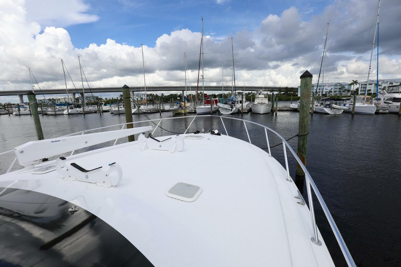 2005 Viking 48 Convertible