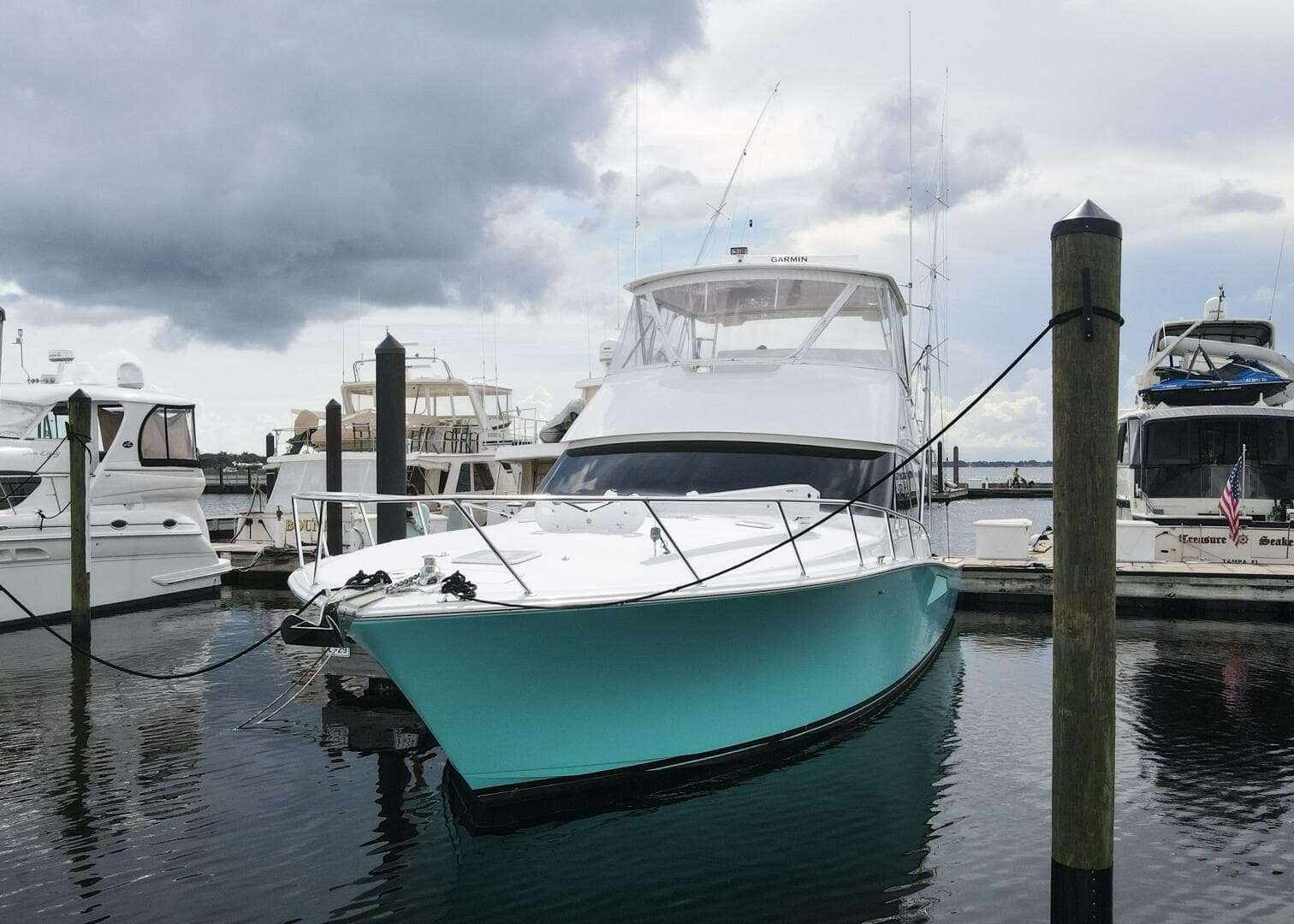 2005 Viking 48 Convertible