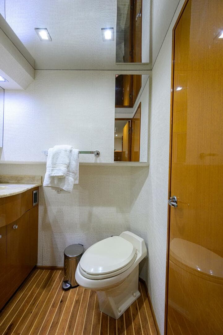 2004 Viking 65 Enclosed Bridge w/Tower