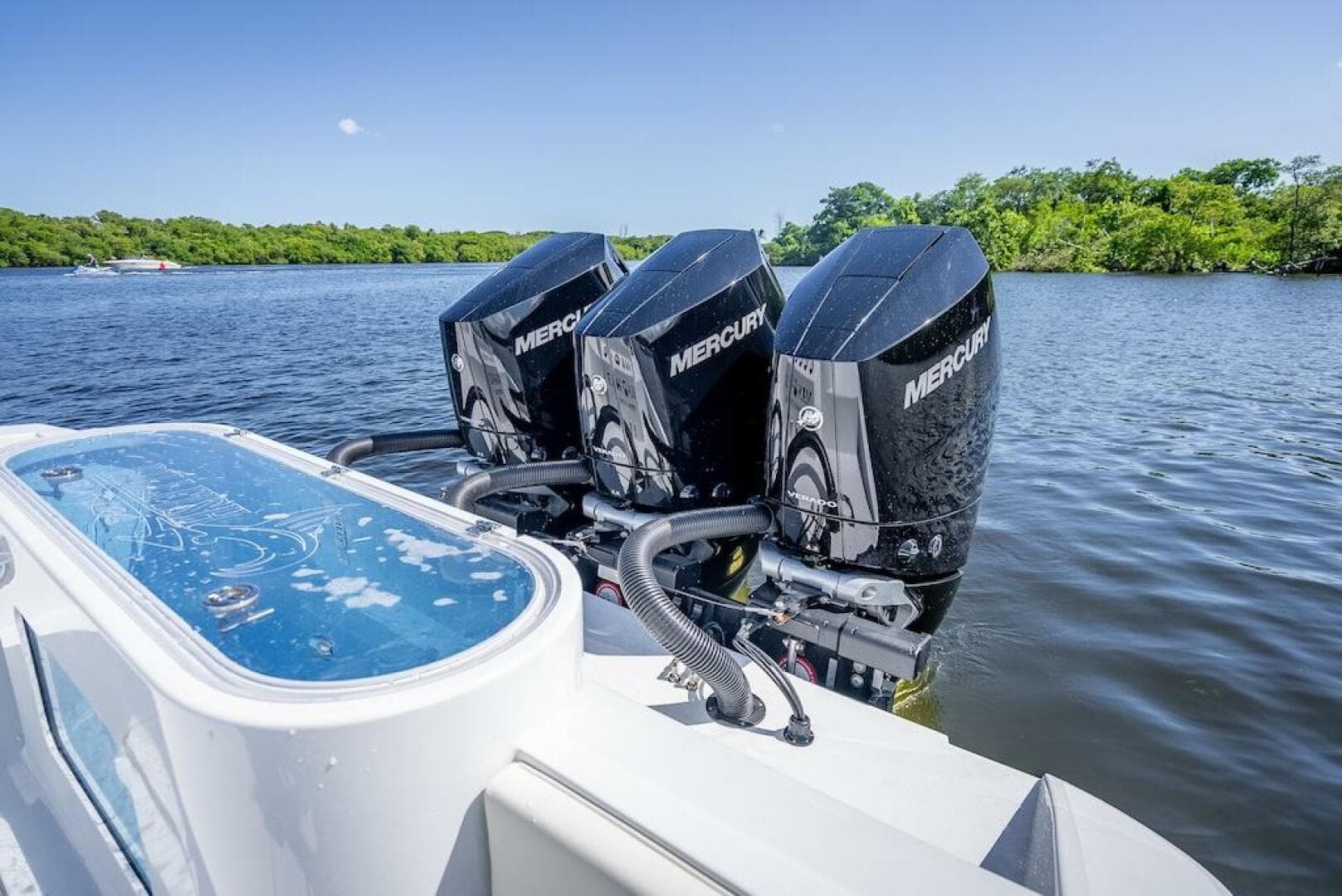 2025 Billfish 39 Center Console w/Tower