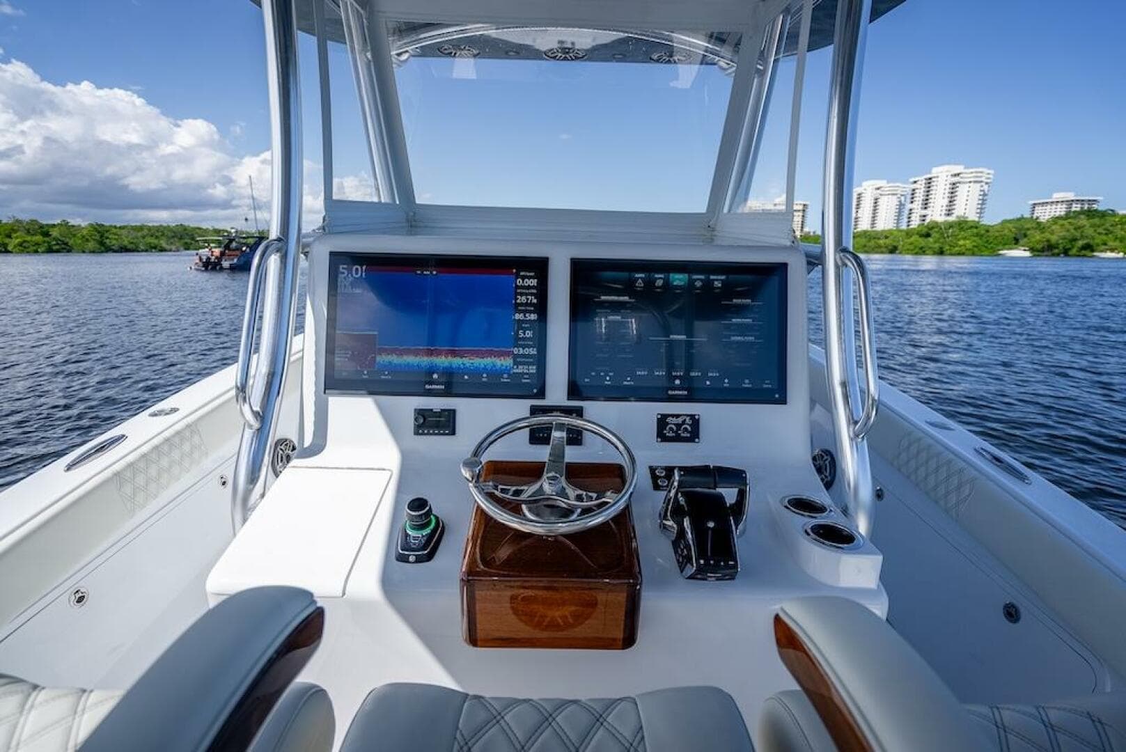 2025 Billfish 39 Center Console w/Tower