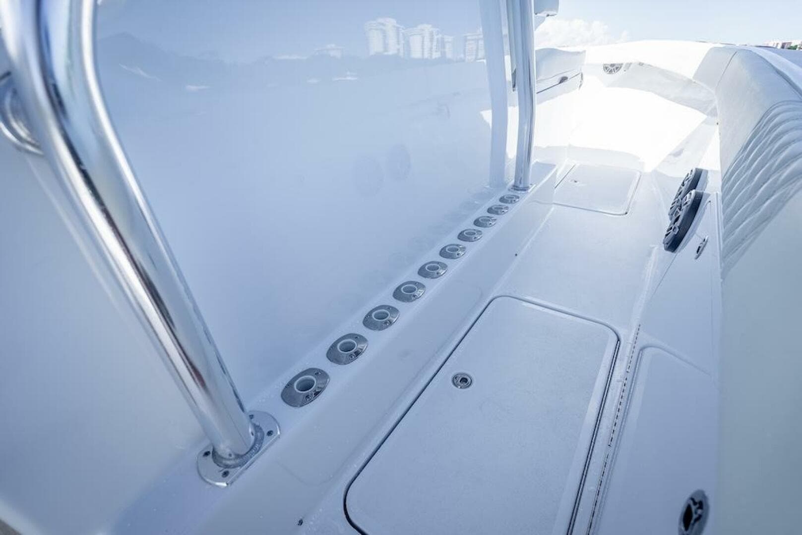 2025 Billfish 39 Center Console w/Tower