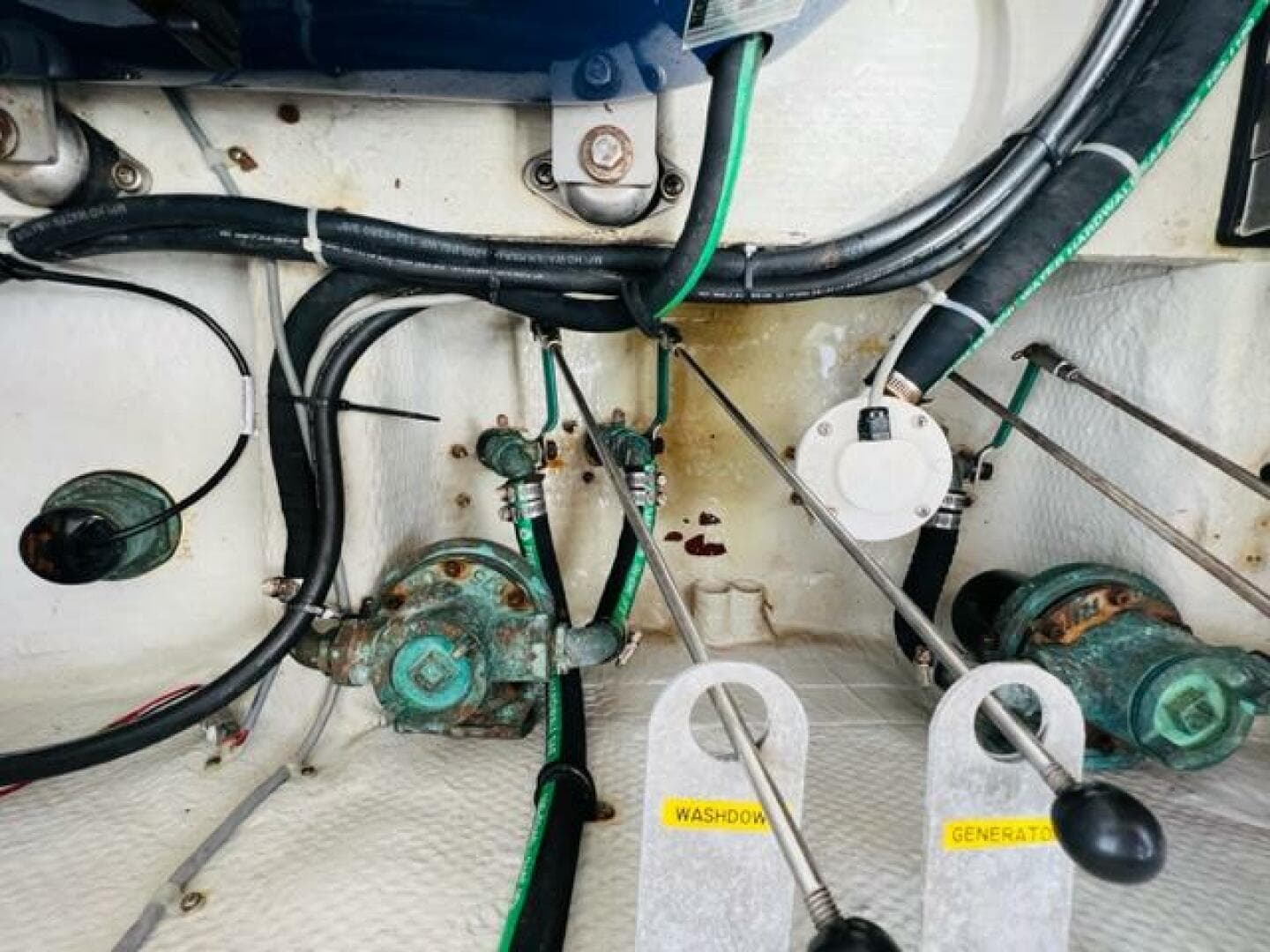 2014 Grady-White Freedom 335