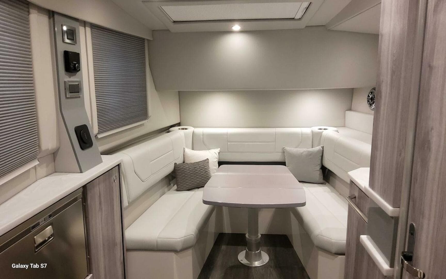 2024 Formula 430 Super Sport Crossover