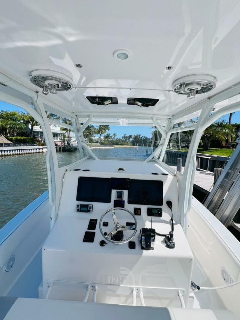 2015 Billfish 39 Custom CC