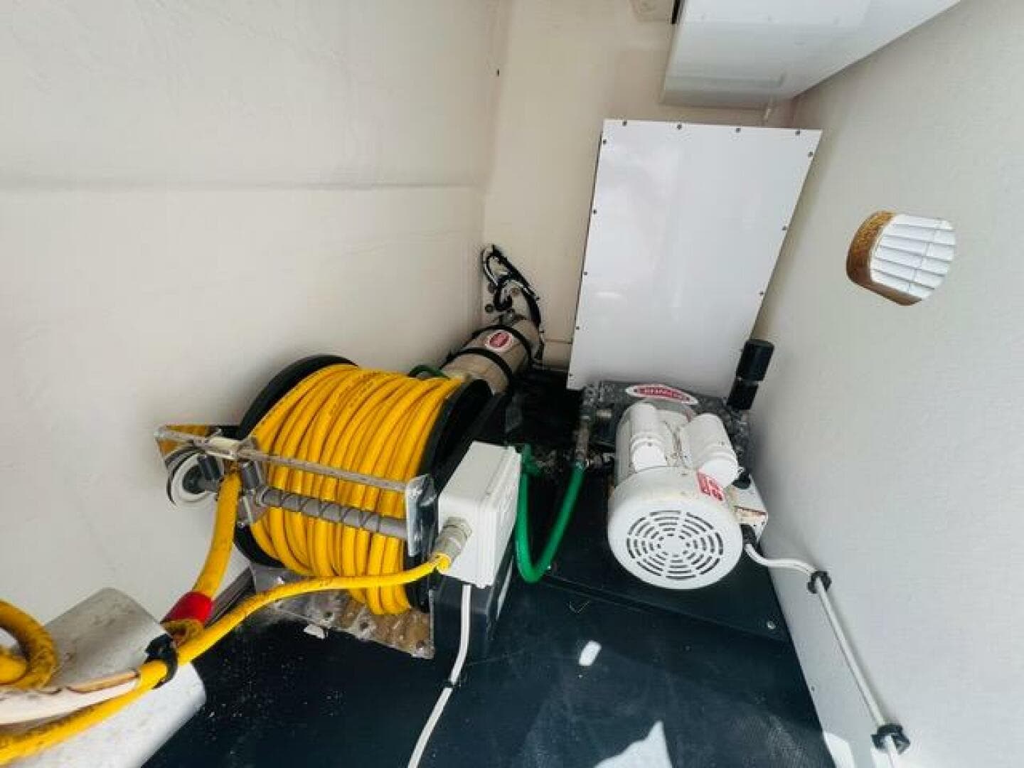 2015 Billfish 39 Custom CC