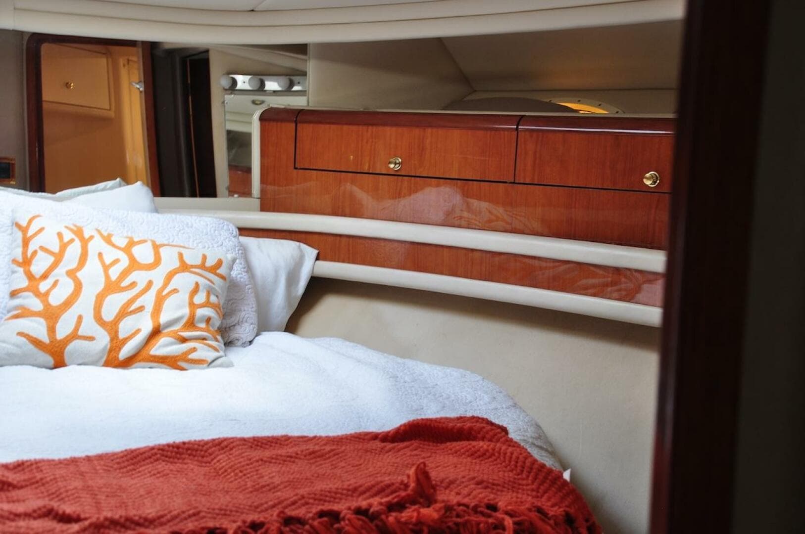 1998 Sea Ray 480 Sedan Bridge