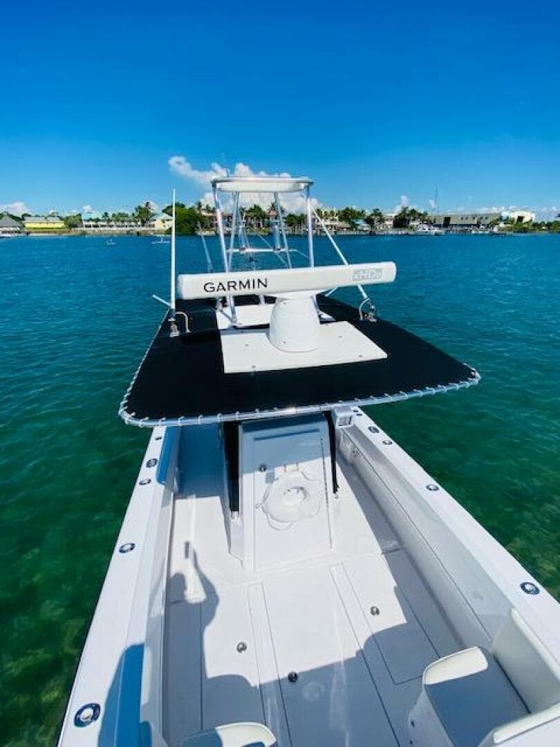 2004 Contender 31 Cuddy