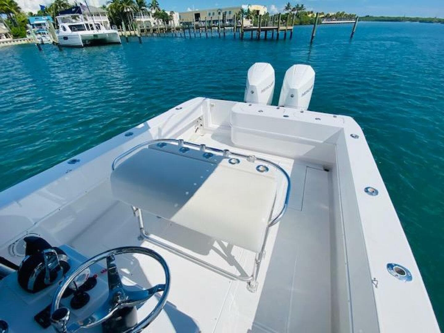 2004 Contender 31 Cuddy