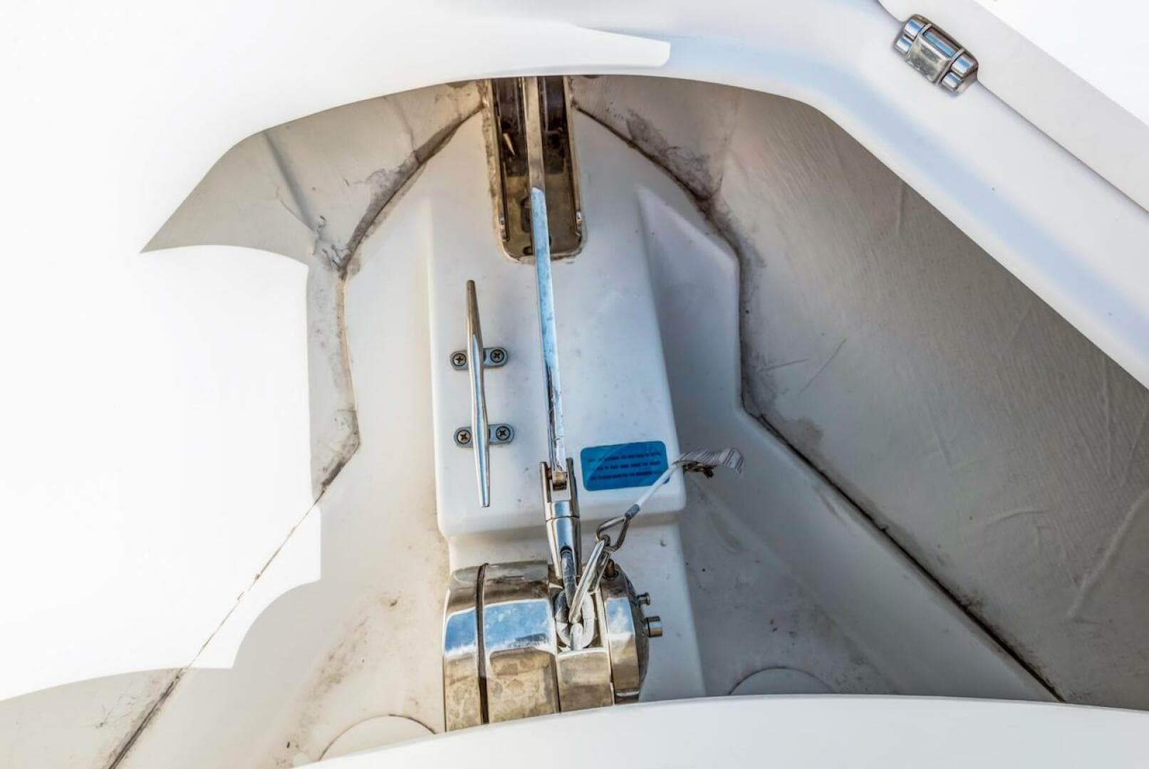 2022 Sportsman Open 352 Center Console