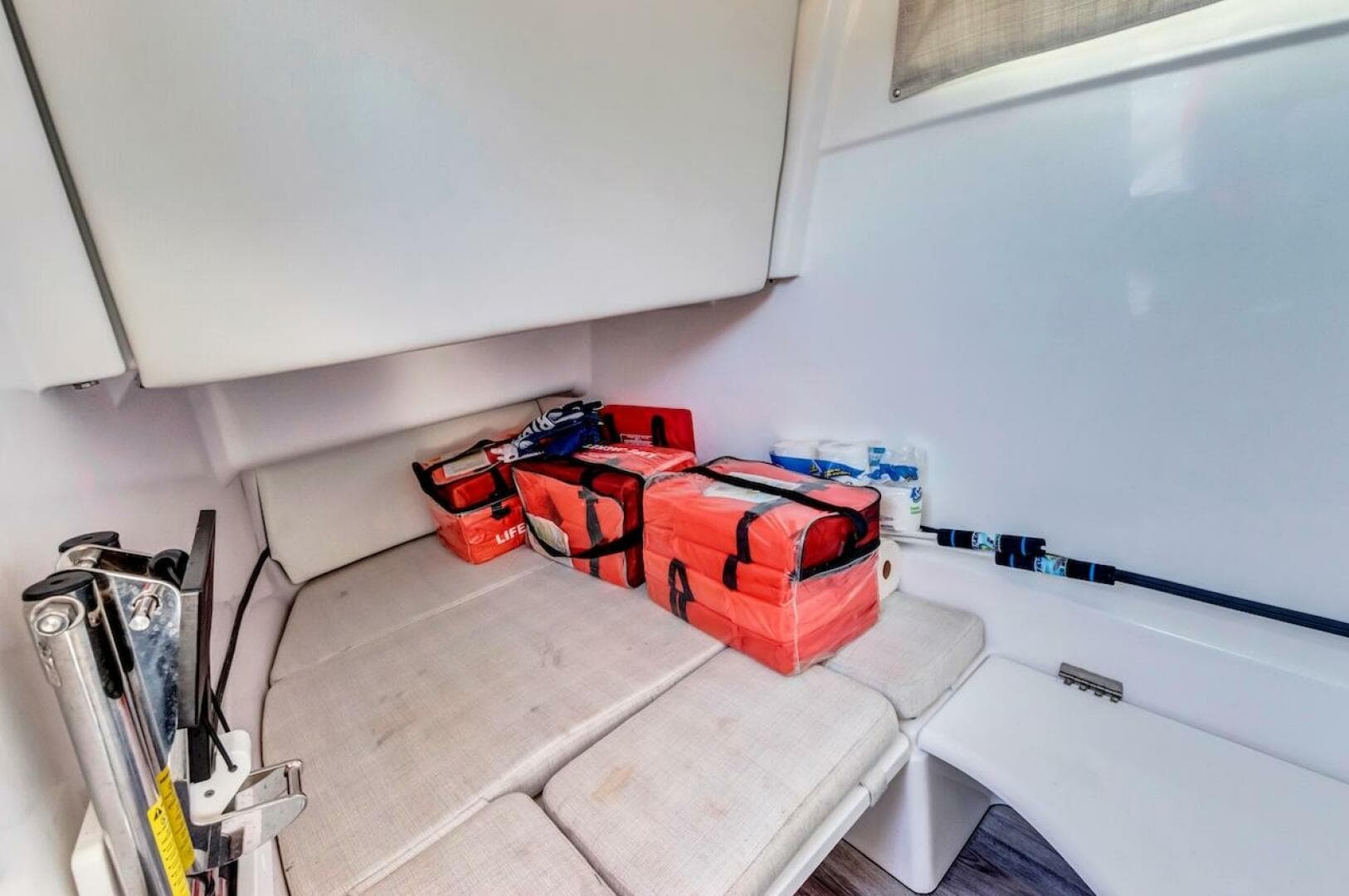 2022 Sportsman Open 352 Center Console