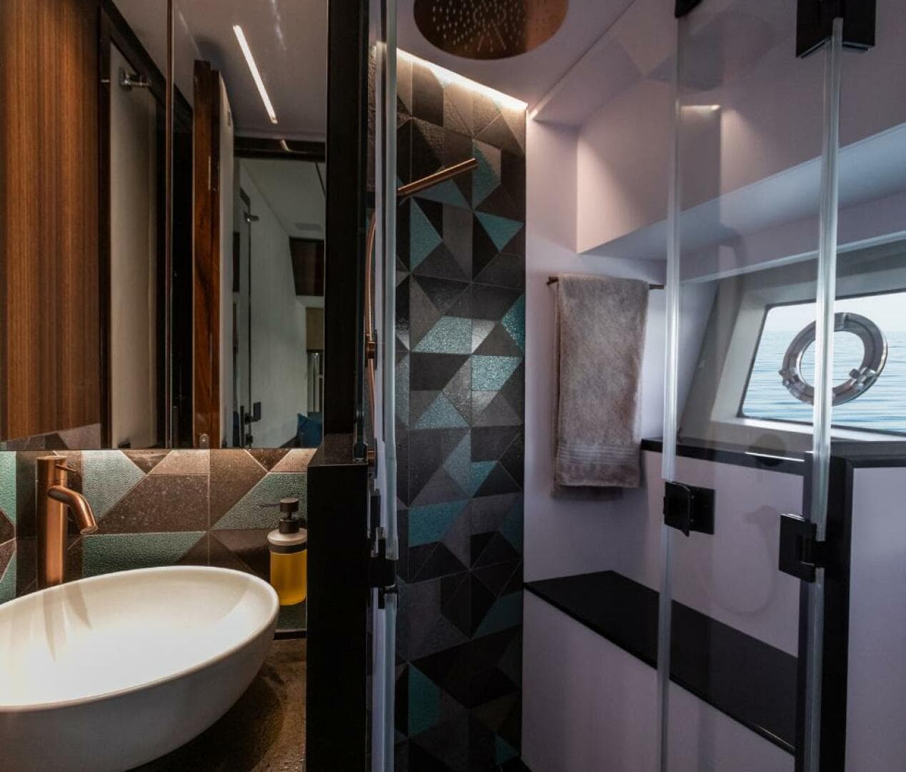 2023 Aicon 66 Vivere