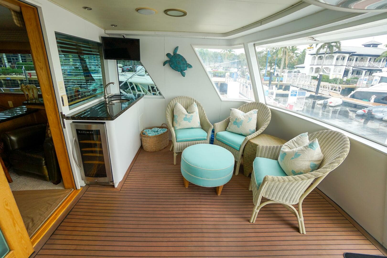 1989 Hatteras 80 Cockpit Motor Yacht