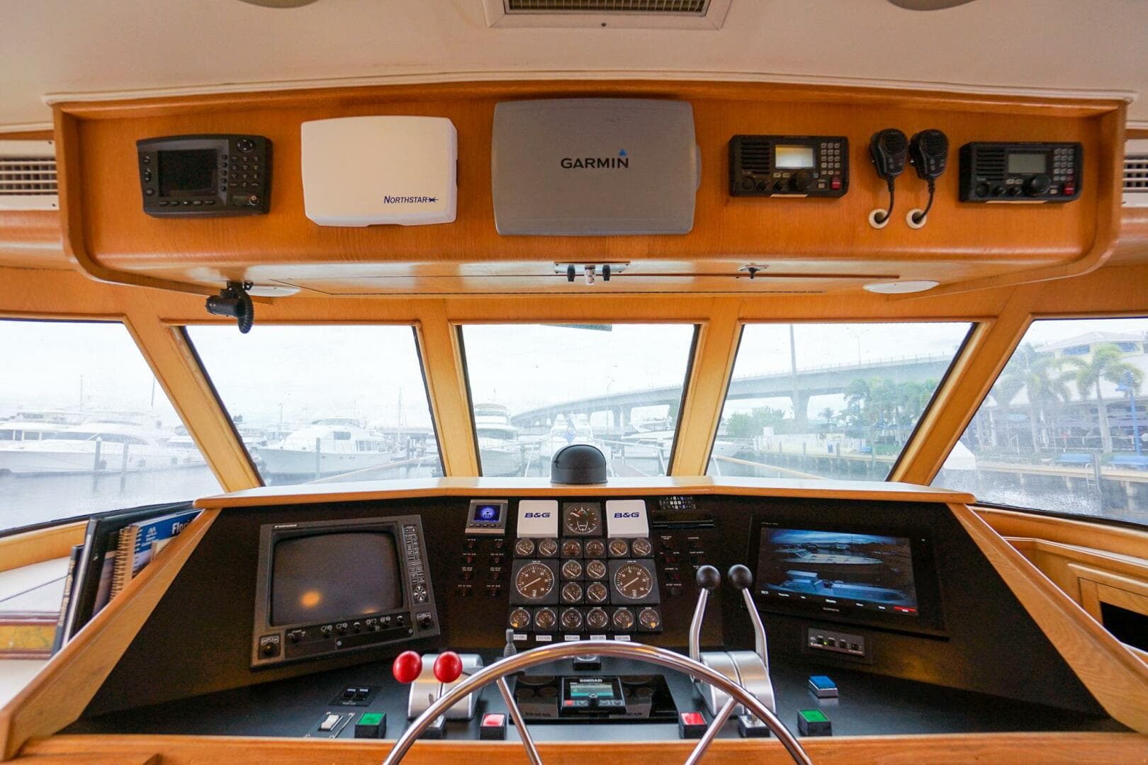 1989 Hatteras 80 Cockpit Motor Yacht