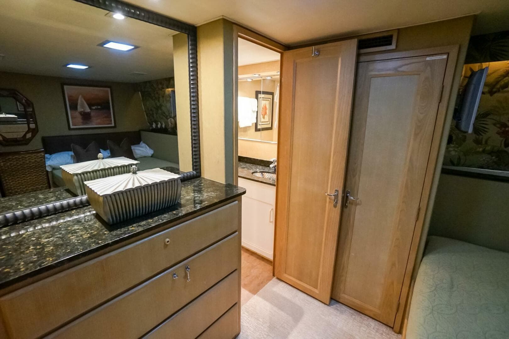 1989 Hatteras 80 Cockpit Motor Yacht