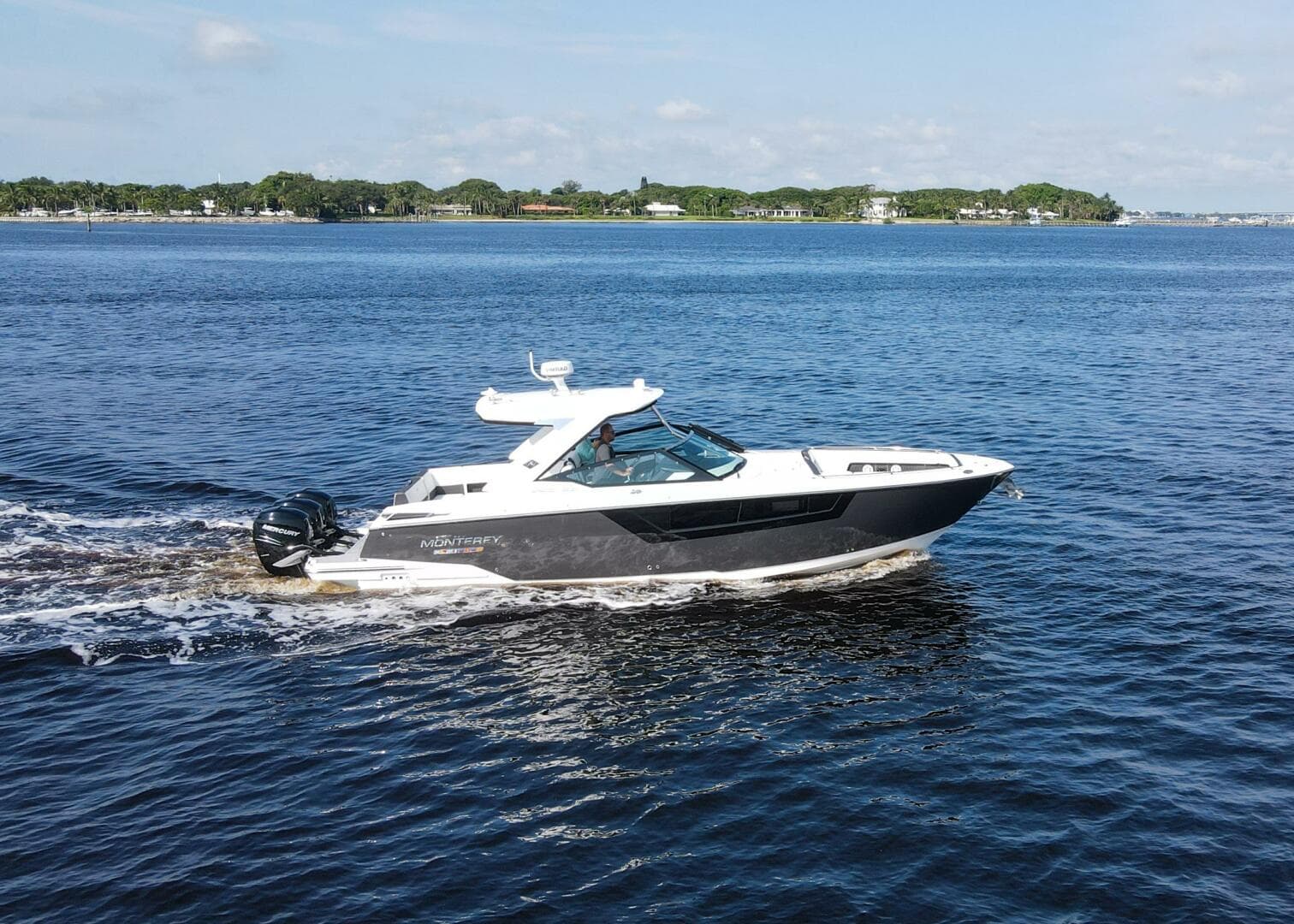 2023 Monterey 385 Super Sport