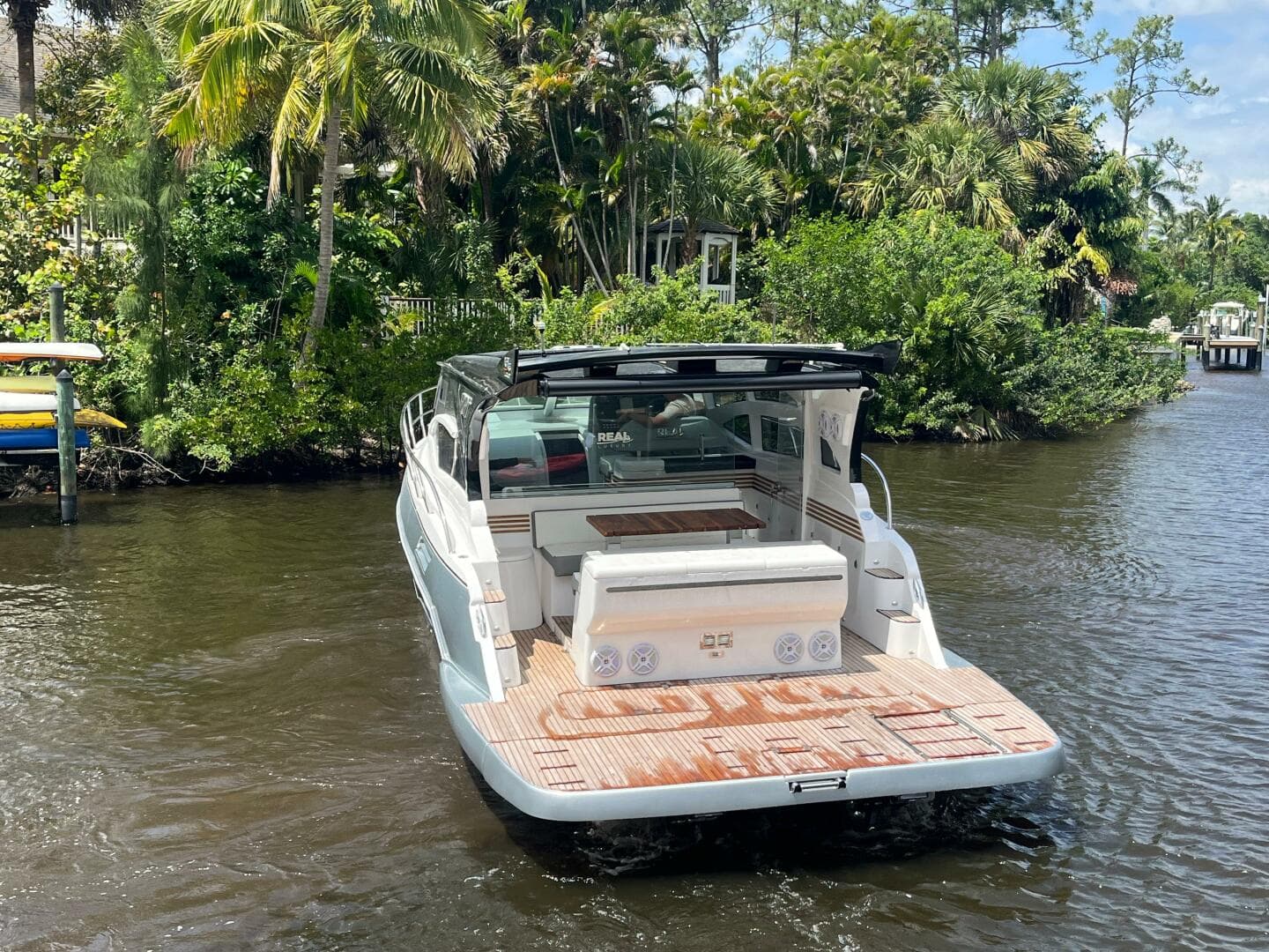 2025 Real 40 HT Luxury 