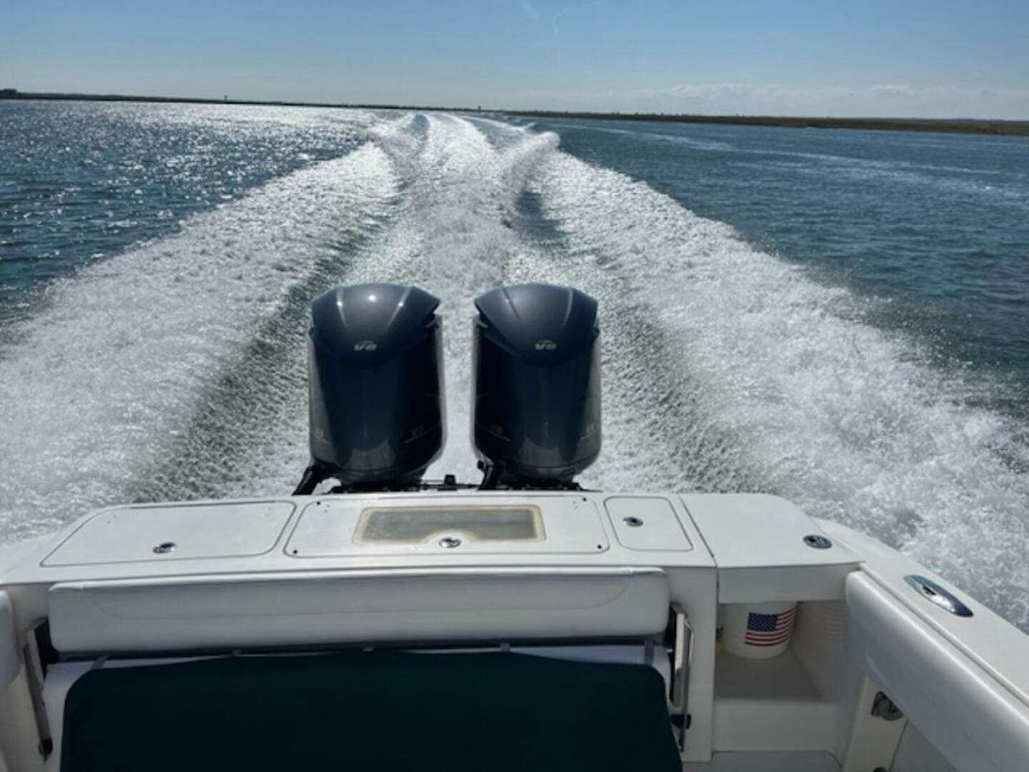 2008 Spectre 34 Center Console