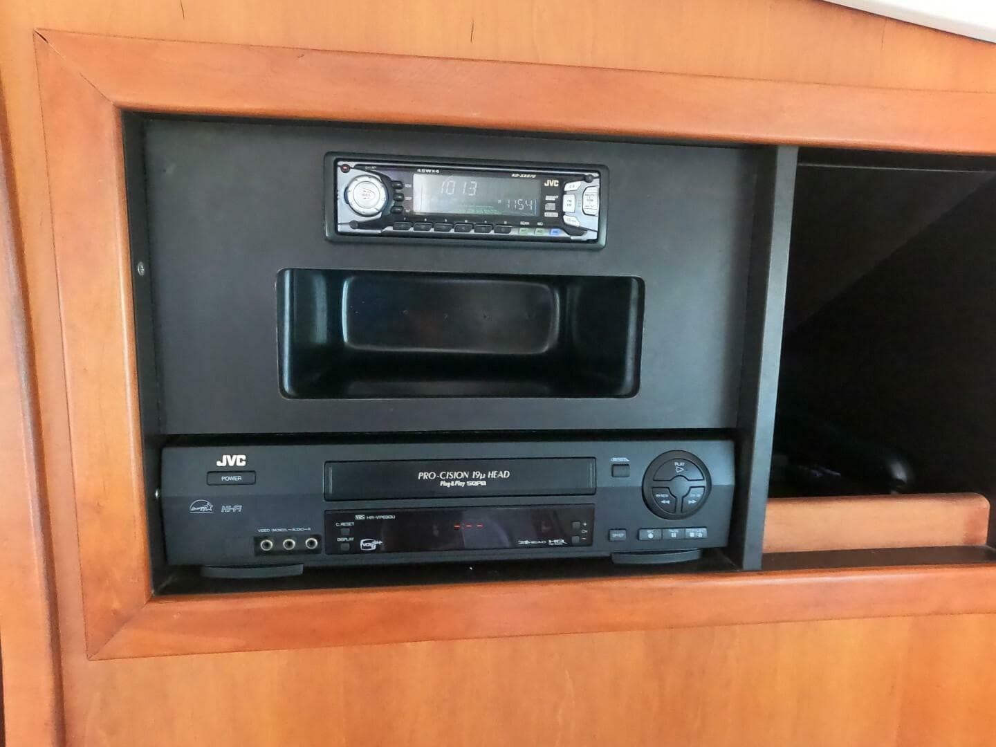 2002 Luhrs 34 Convertible