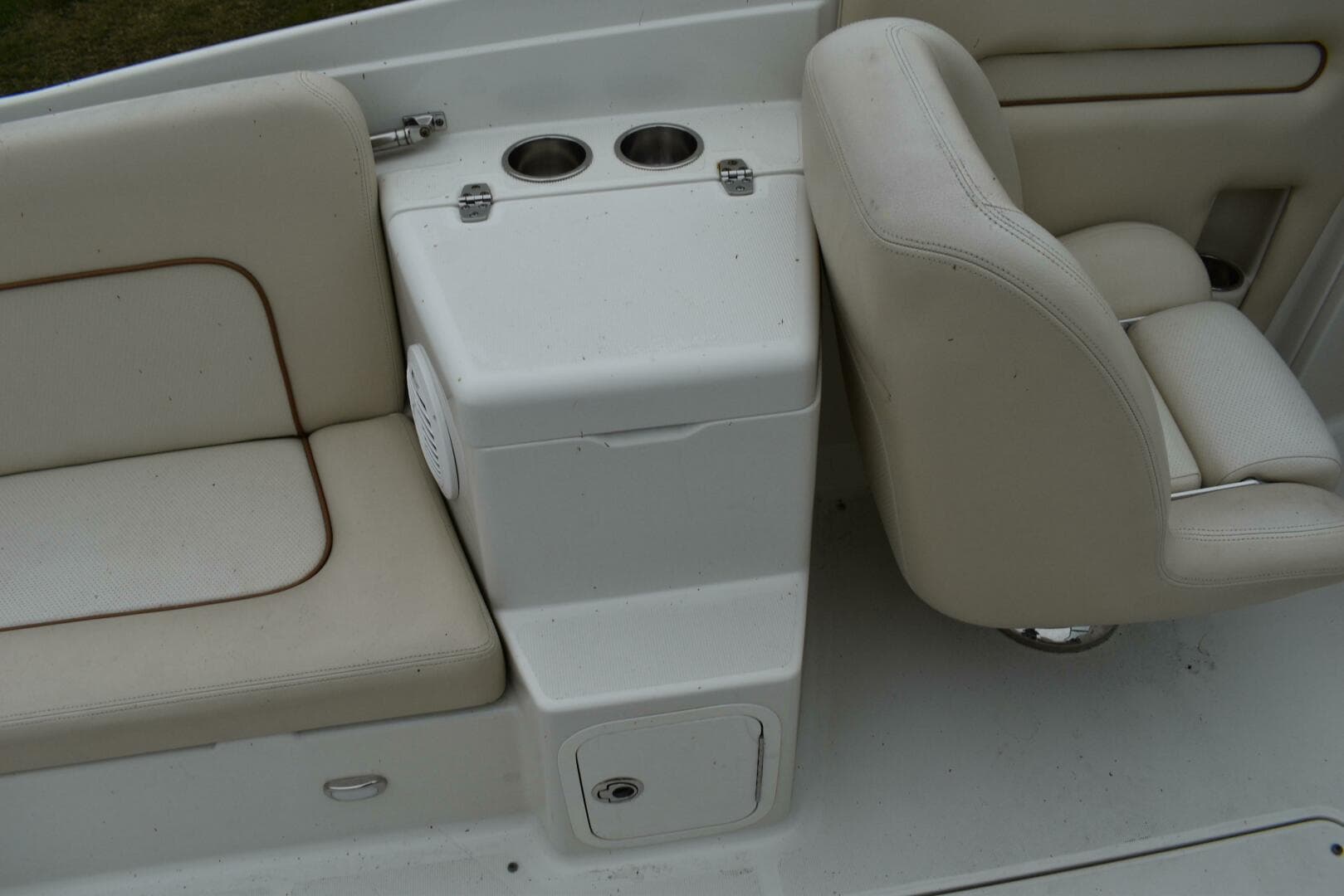 2009 Chris-Craft Corsair 25