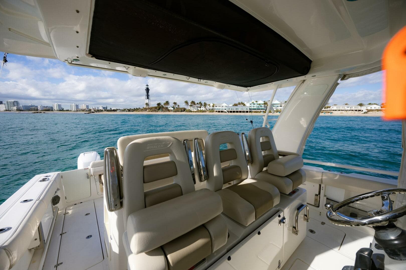2017 Boston Whaler 
