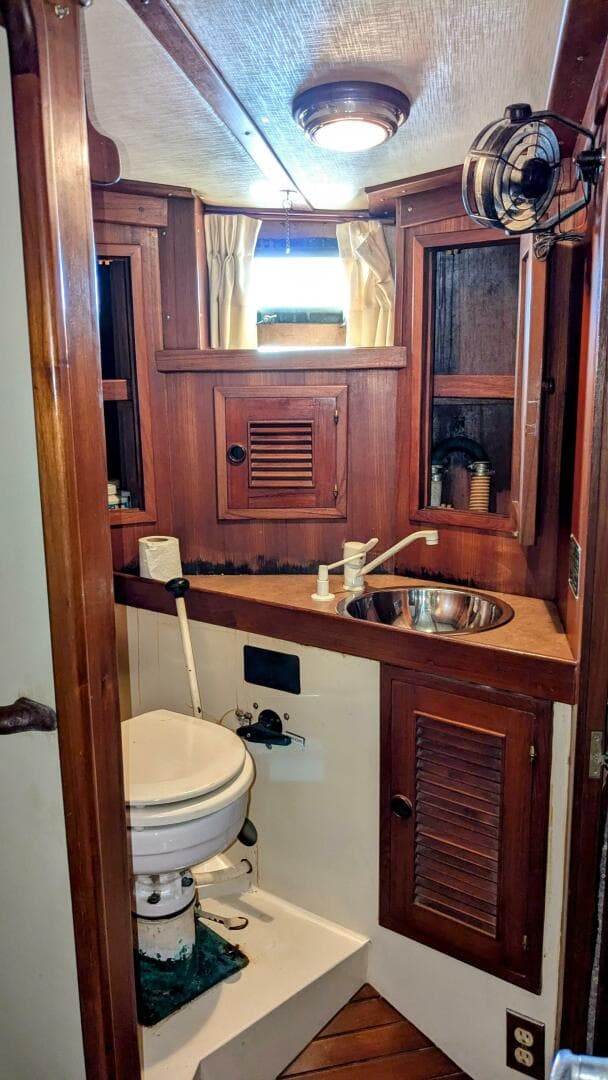 1982 Transpacific Marine 49