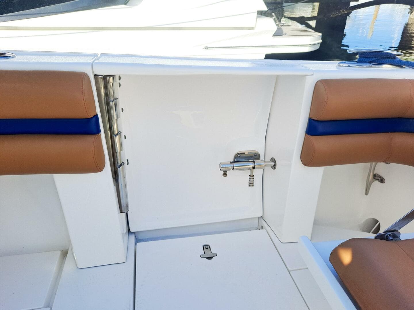 2018 Intrepid 375 Walkaround