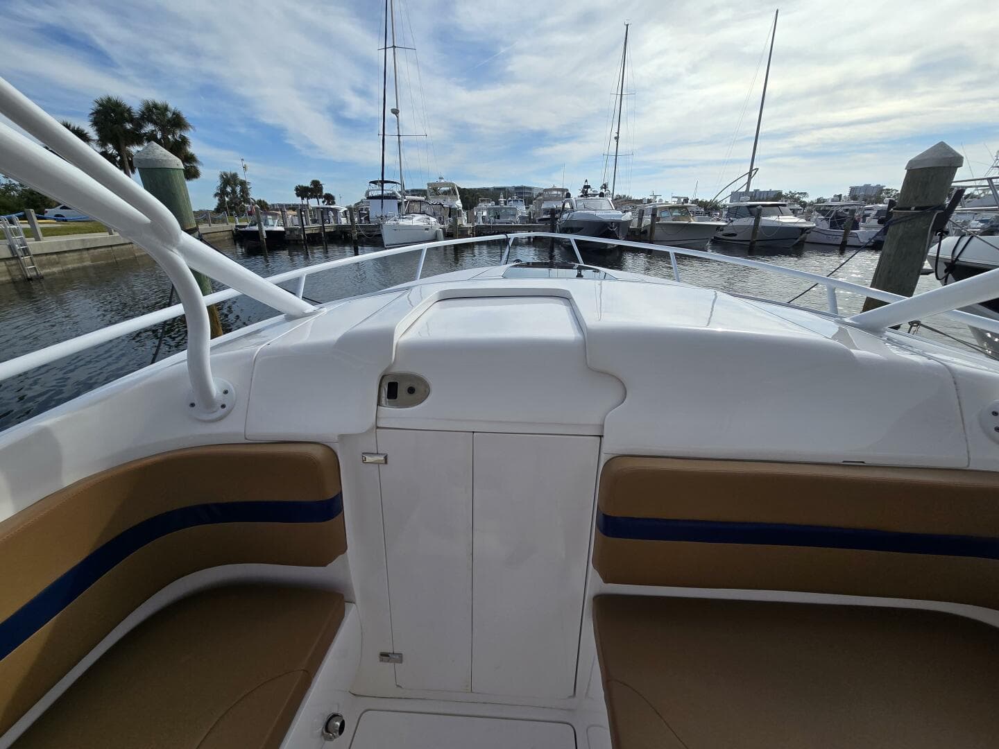 2018 Intrepid 375 Walkaround