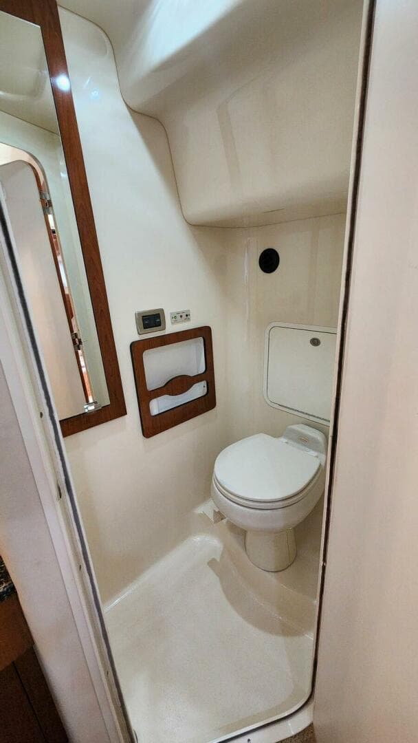 Master Stateroom Stool