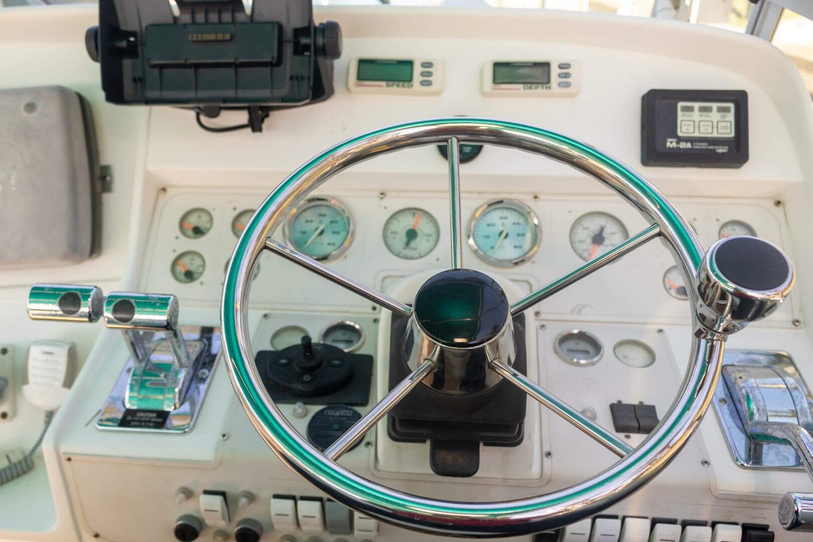 1995 Cruisers ESPRIT 3570