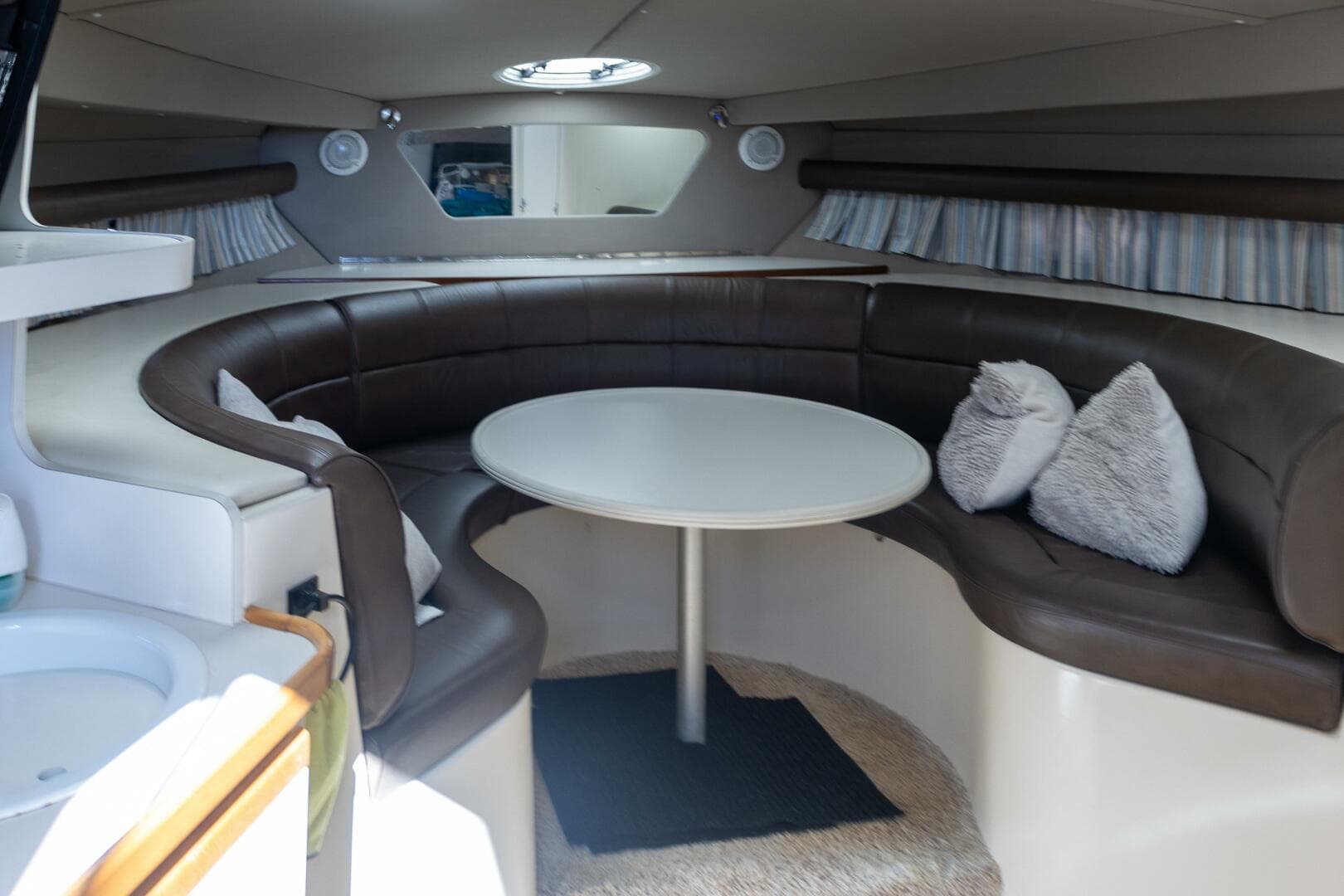 1995 Cruisers ESPRIT 3570