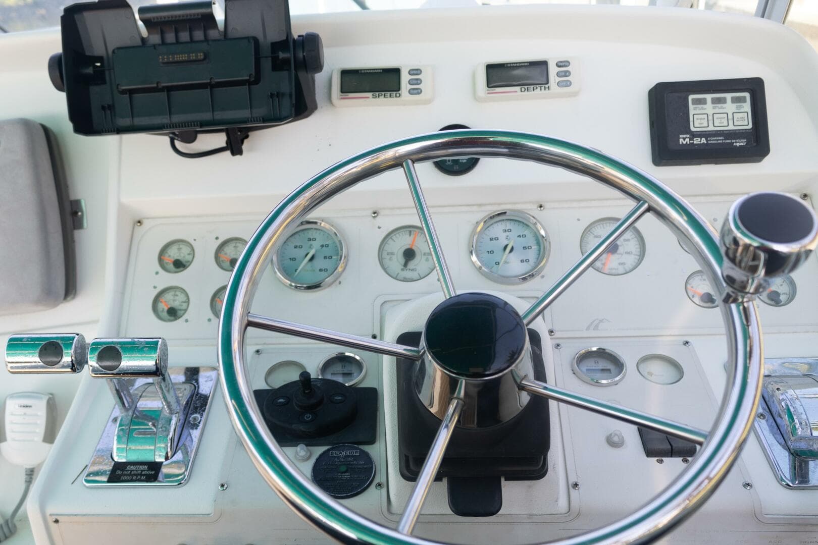 1995 Cruisers ESPRIT 3570