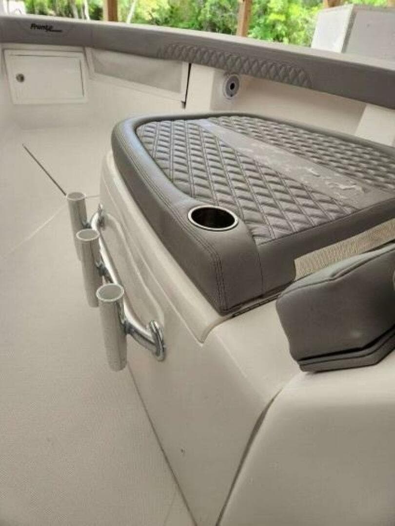 2023 Front Runner 36 CC