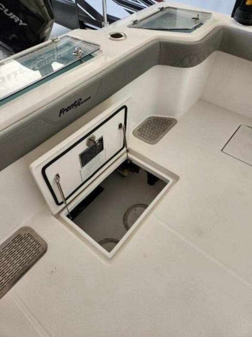 2023 Front Runner 36 CC