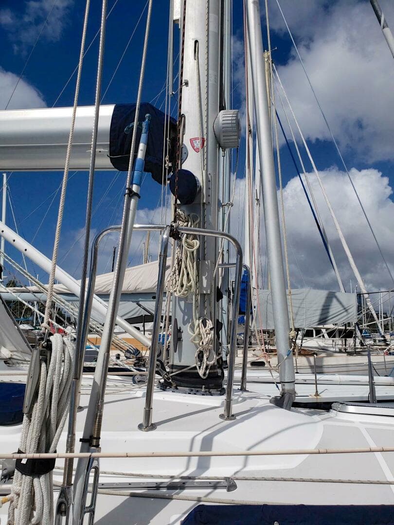 1998 Tayana 48 Center Cockpit