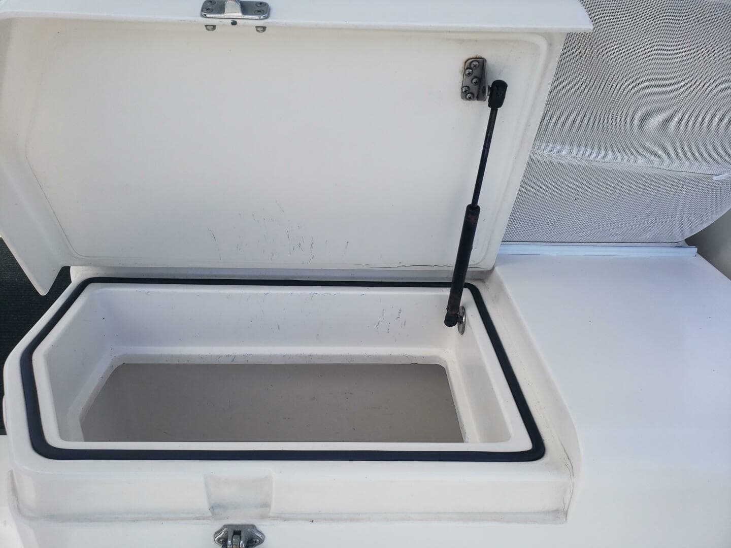 1999 Cabo Express Cruiser