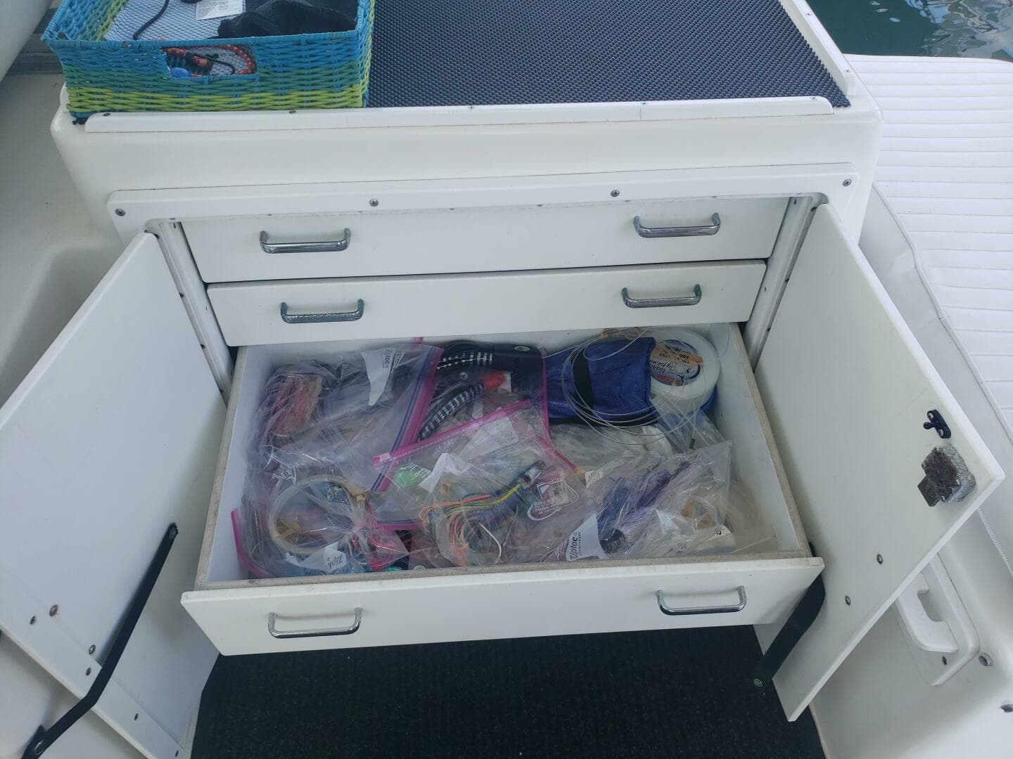 1999 Cabo Express Cruiser