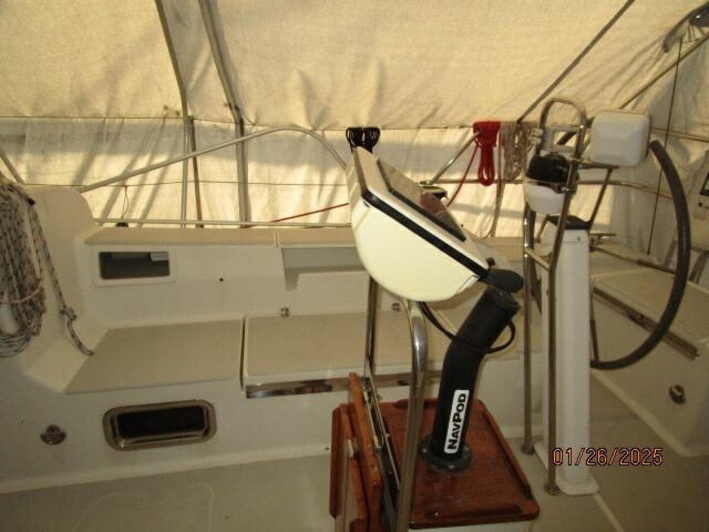 40' Blue Jacket cockpit starboard