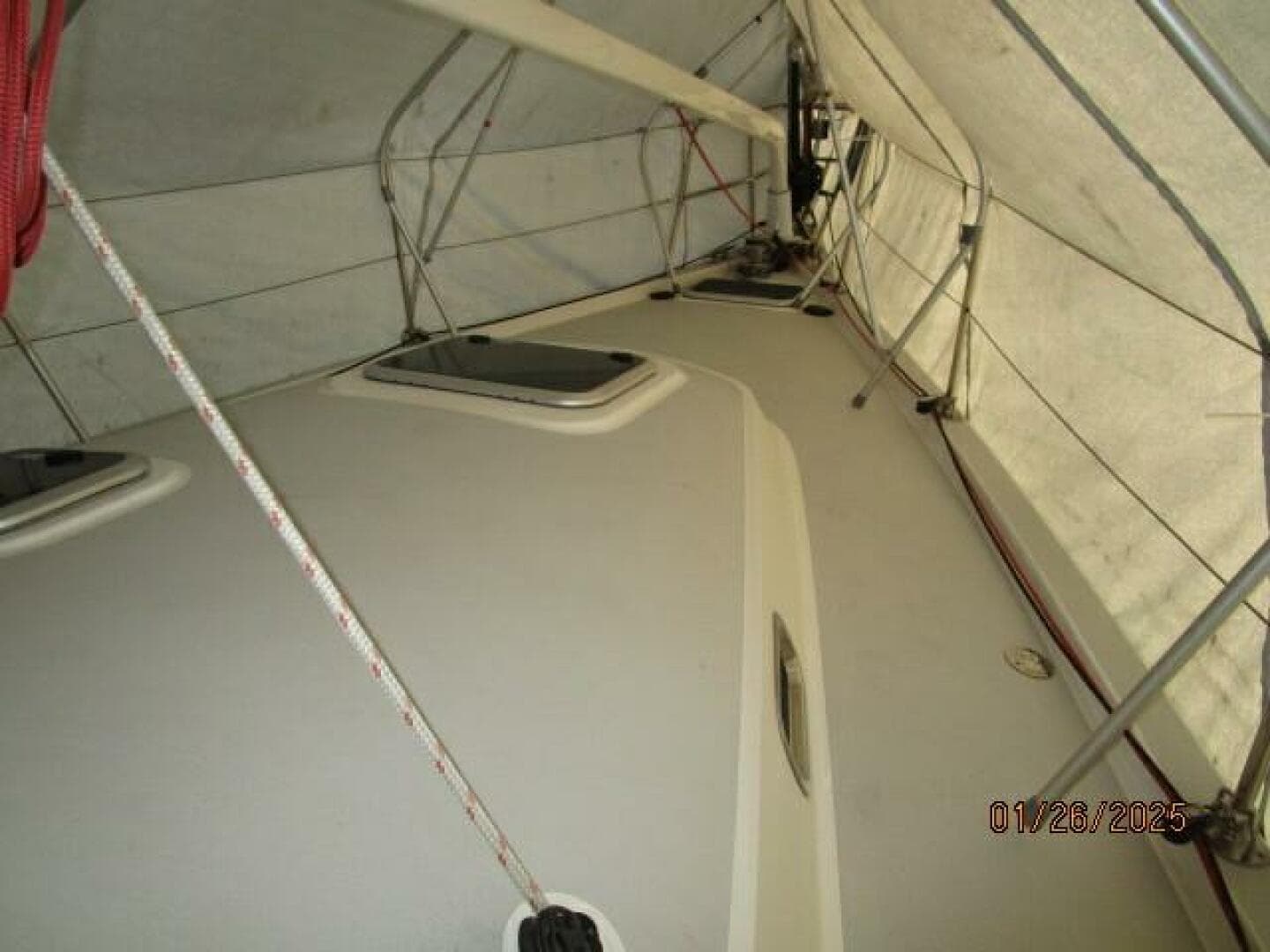 40' Blue Jacket foredeck1