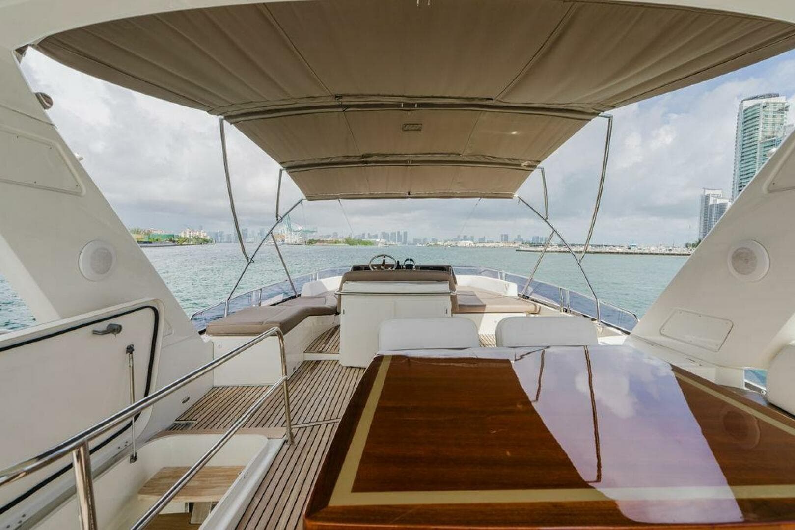 2014 Prestige 620 Fly