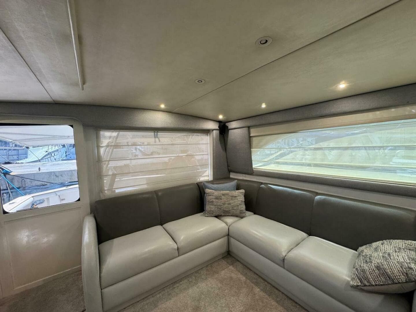 2000 Ocean Yachts 48 Convertible