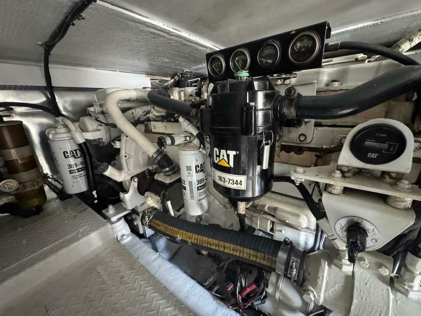 2000 Ocean Yachts 48 Convertible