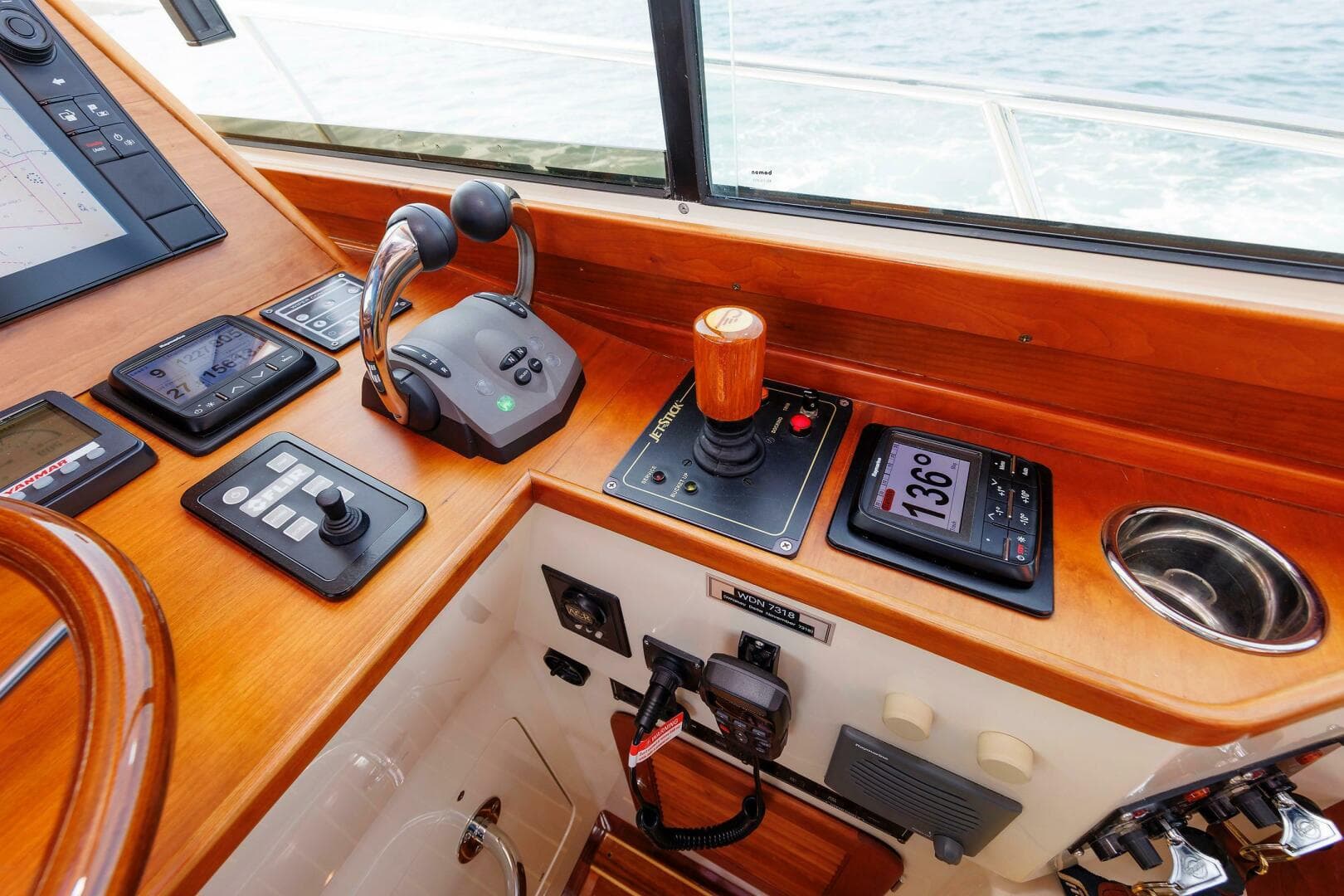 2009 Hinckley Talaria 44 MY