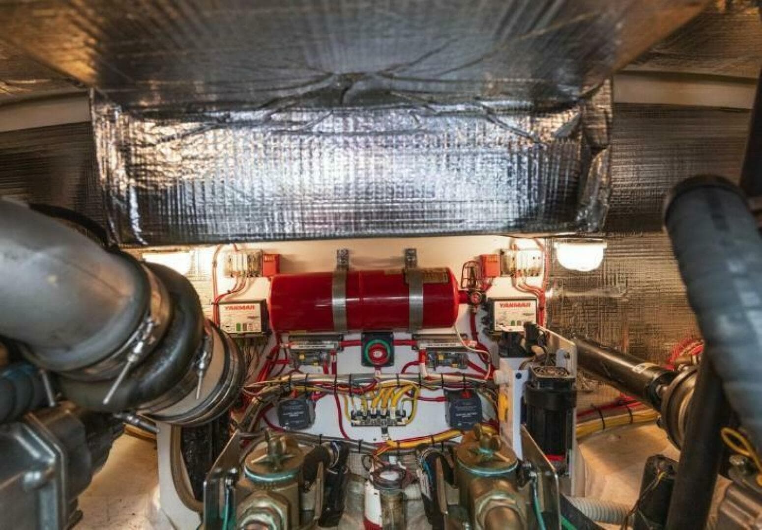 2009 Hinckley Talaria 44 MY