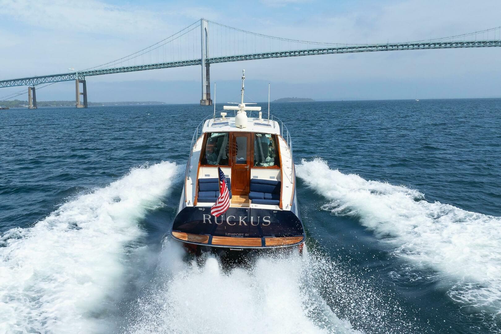 2009 Hinckley Talaria 44 MY